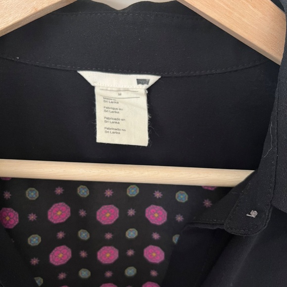 Levi’s Women’s Polka Dot Blouse (Size Medium) - Picture 4 of 4